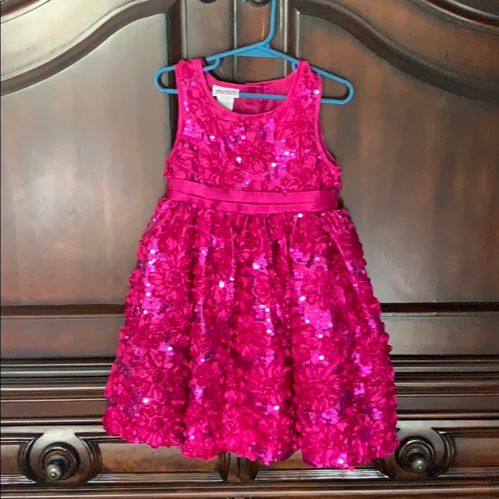 Little girl party dress